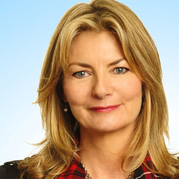 Jo Caulfield headshot